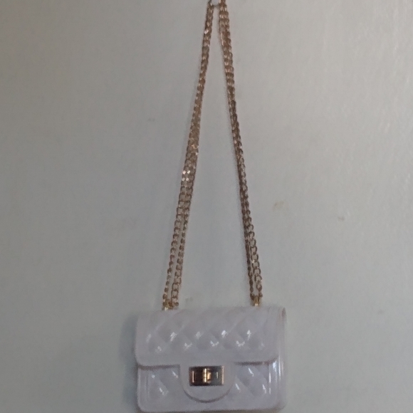 Mini Chiq Hand size Pocketbook - Picture 4 of 9